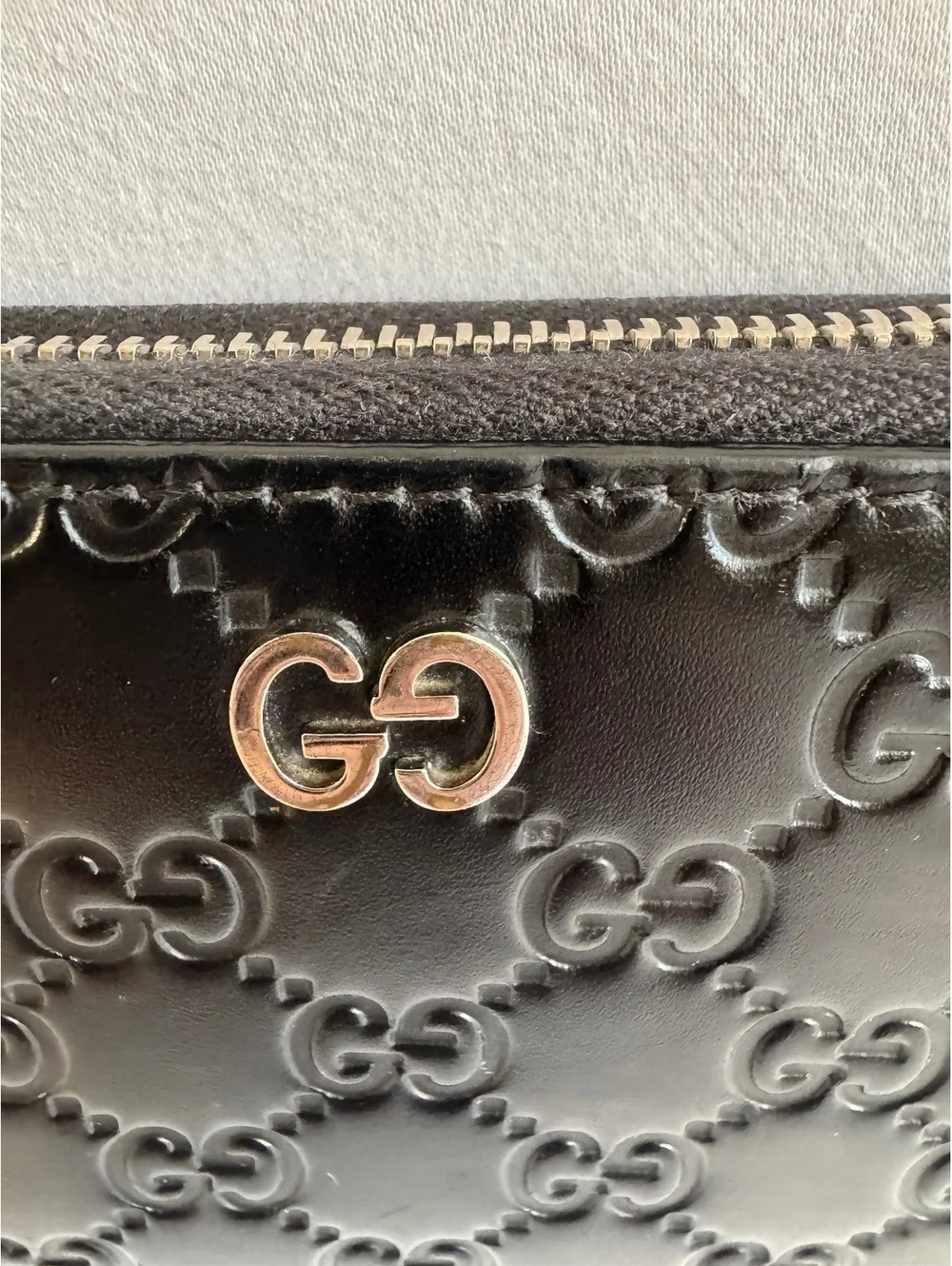 Gucci Guccissima Long Zippy Wallet Black Embossed GG Leather Authentic
